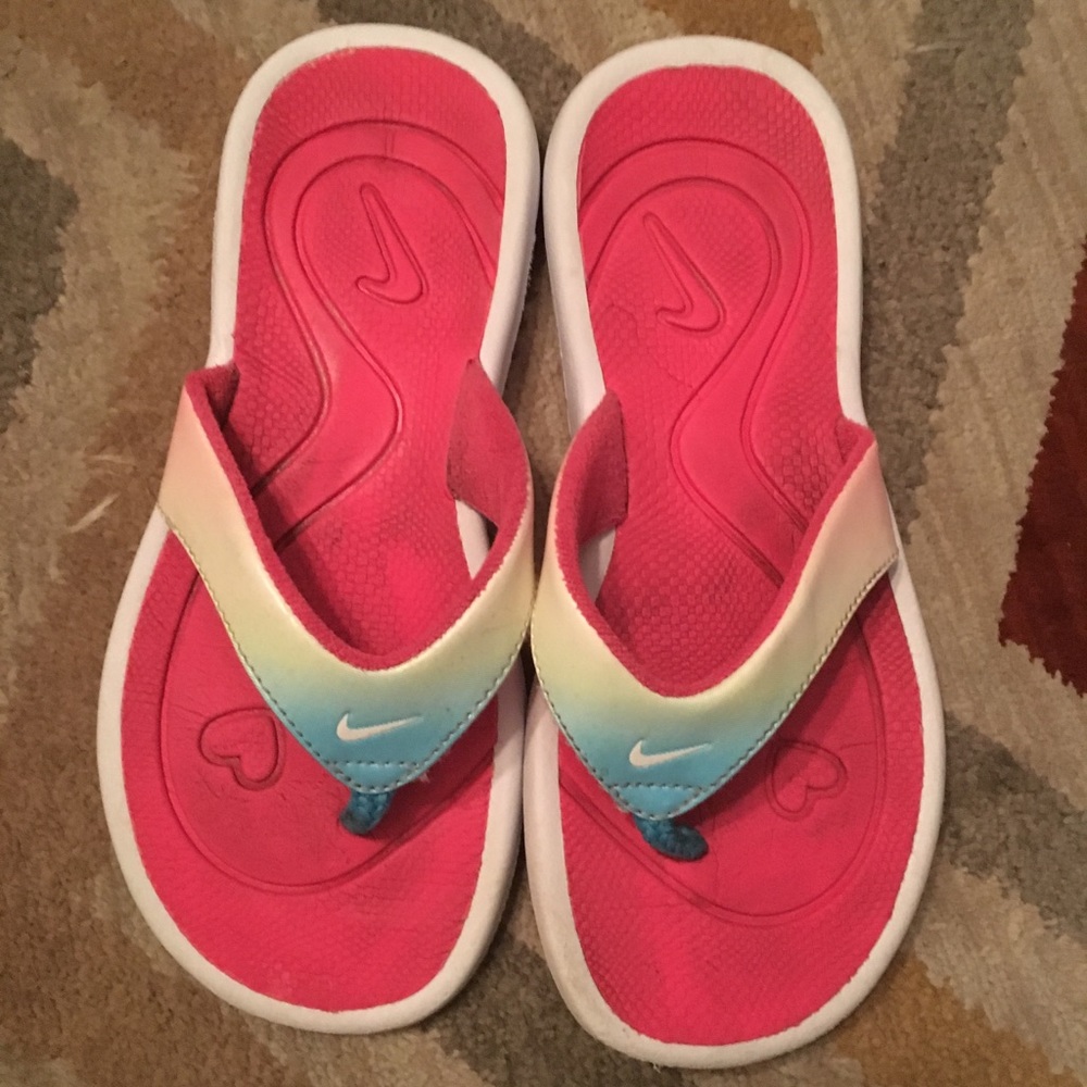 Girls Nike sandals 3Y